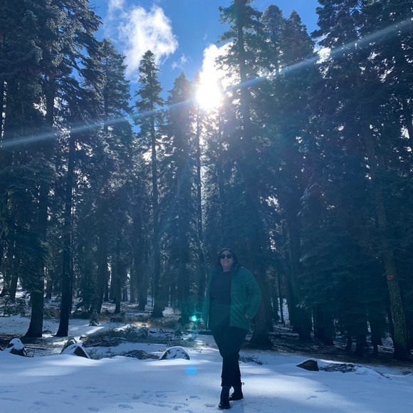 Meet your Posher, Celynda - Picture 1 of 1